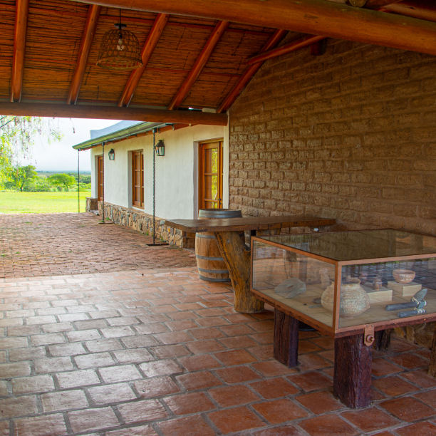 Espacio para encuentros en Camino al Andén